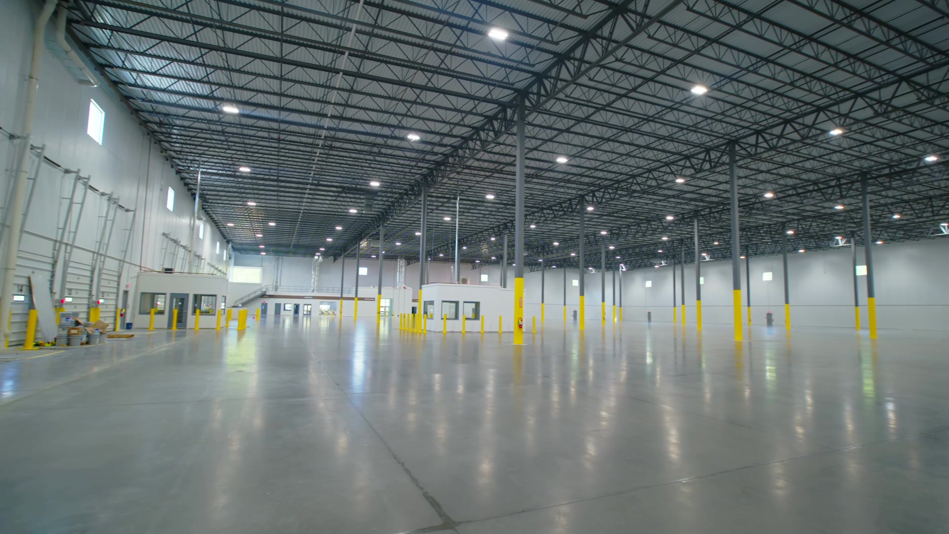 Suite 101 warehouse, 36-foot clear height, dock doors at left